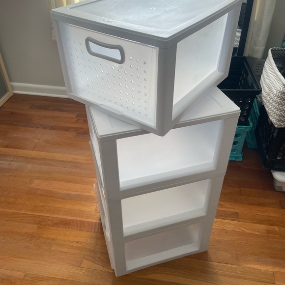 Stackable Storage - Picture 3 of 3